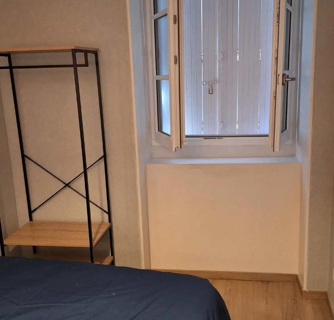 公寓 Chic Et Cozy Duplex Dans Le Centre Ville De 瓦讷